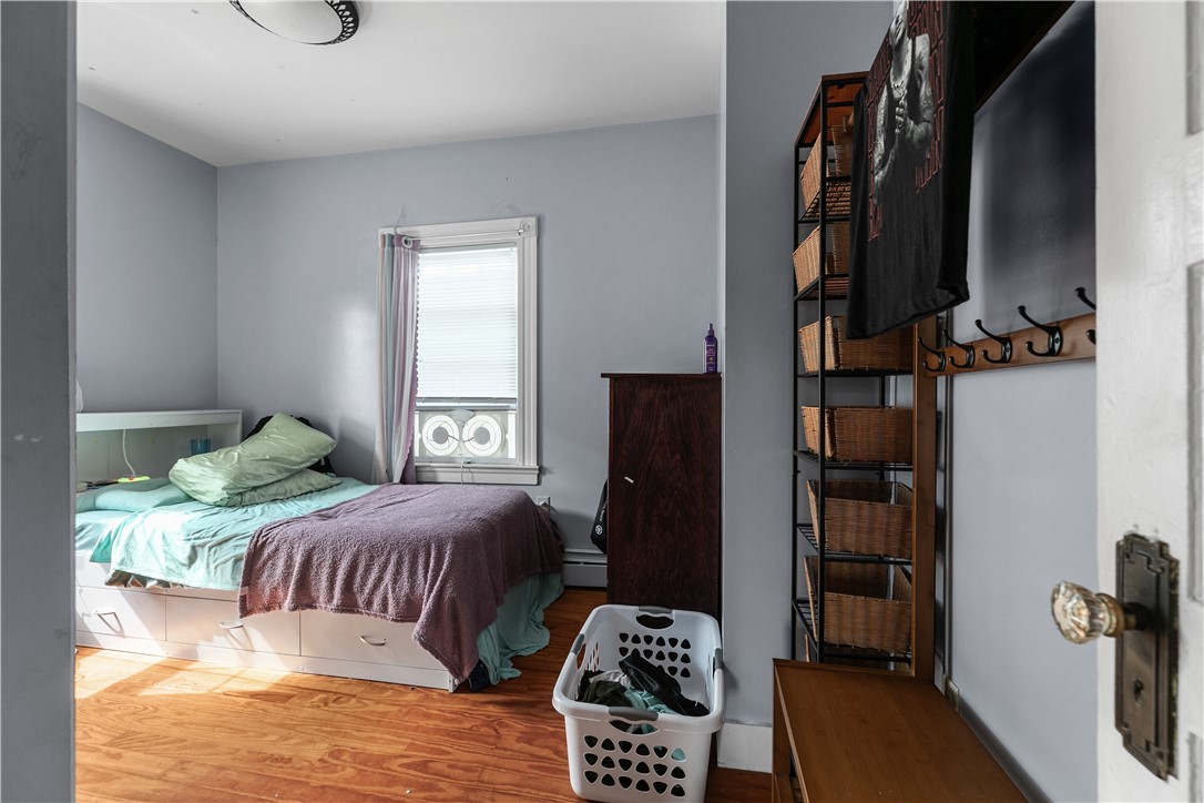 18 Bedlow Avenue Newport, RI 02840 - Photo 23 of 50 Bedroom 4