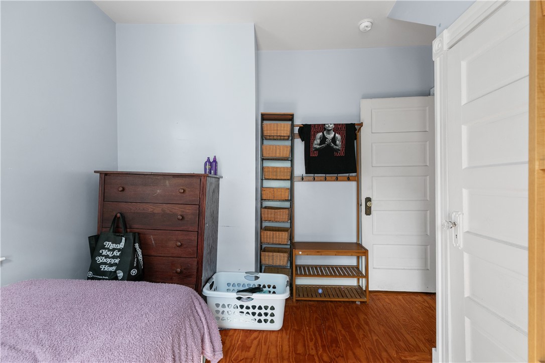 18 Bedlow Avenue Newport, RI 02840 - Photo 26 of 50 Bedroom 4