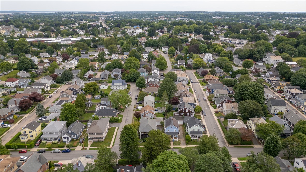 18 Bedlow Avenue Newport, RI 02840 - Photo 42 of 50