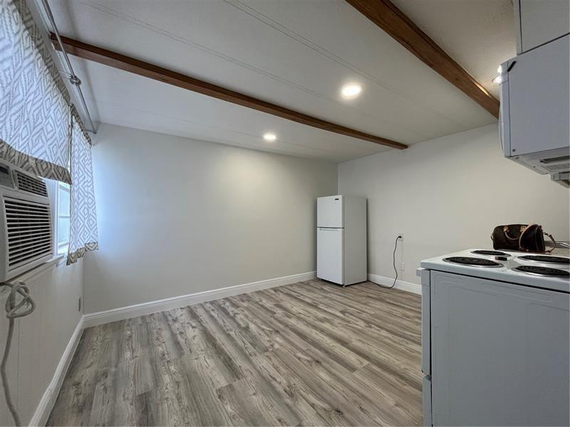 11868 Watergate Circle Boca Raton, FL 33428 - Photo 2 of 21 Unit 1: Living / Kitchen area