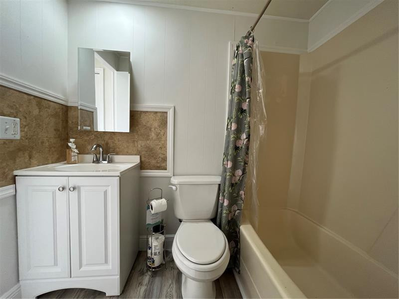 11868 Watergate Circle Boca Raton, FL 33428 - Photo 9 of 21 Unit 1: Bathroom