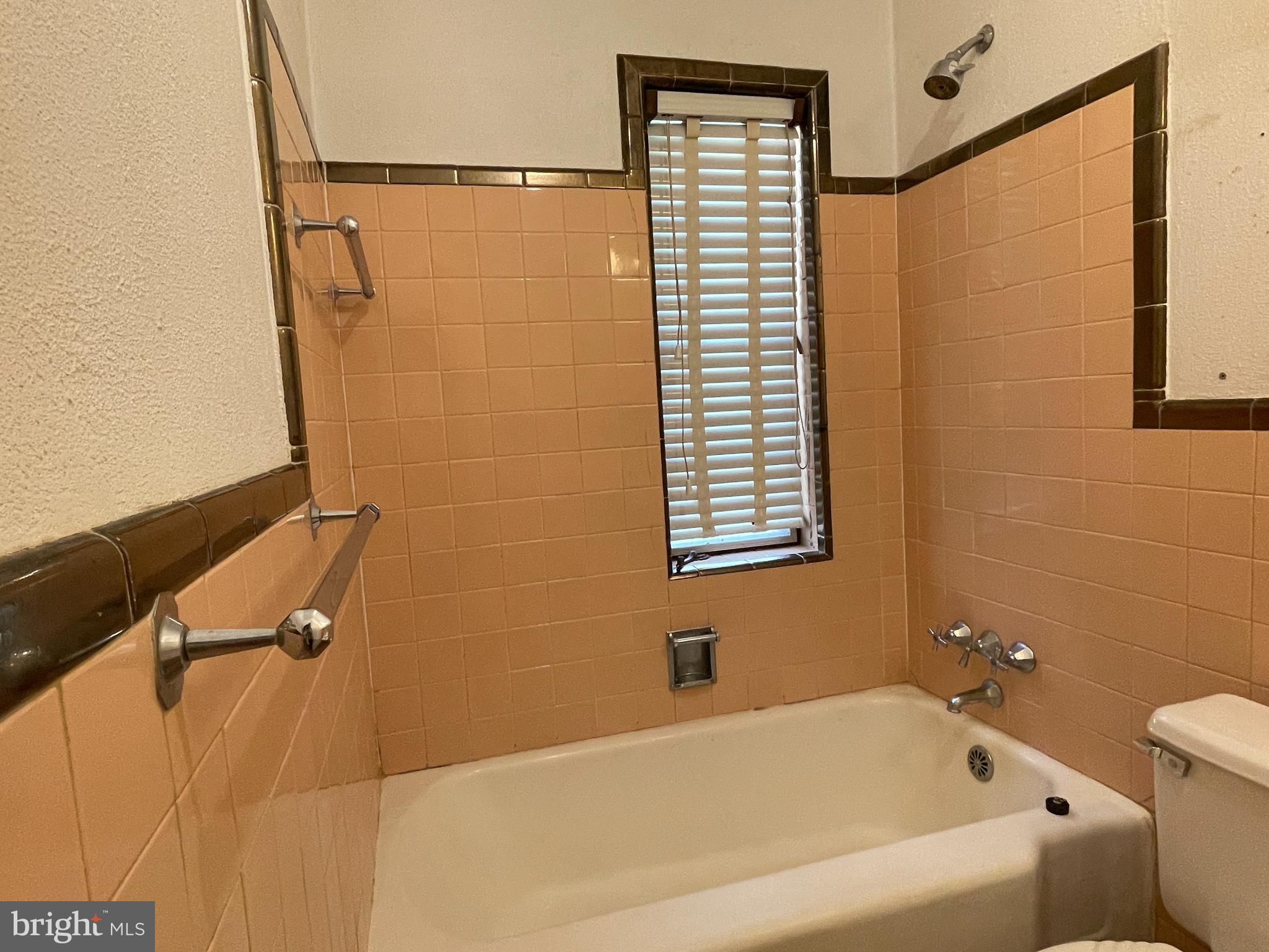 1617 Glenallan Avenue Silver Spring, MD 20902 - Photo 17 of 32 main level full bath
