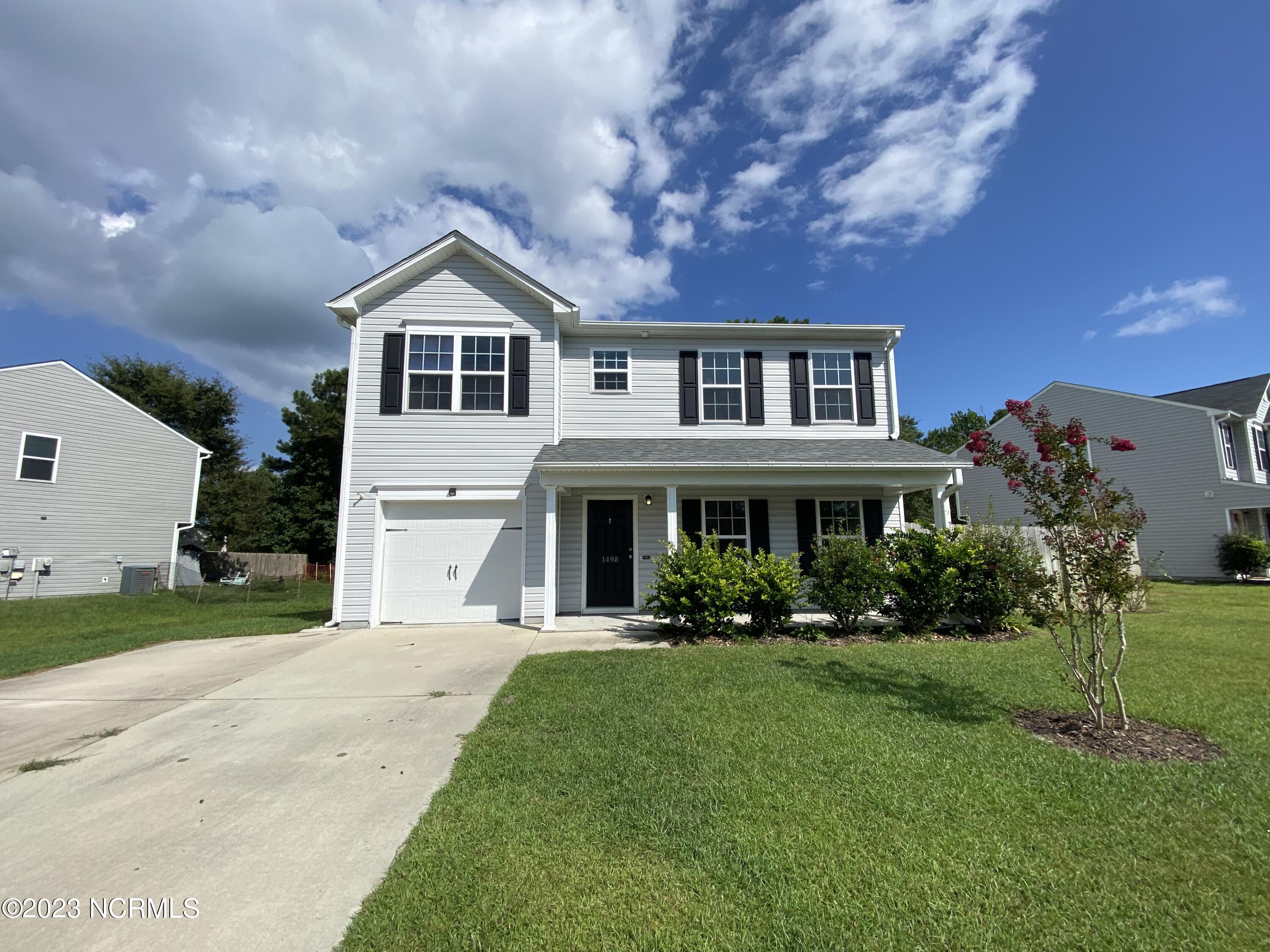 1498 Round Ridge Road Southeast Bolivia, NC 28422 - Photo 1 of 21 frontview