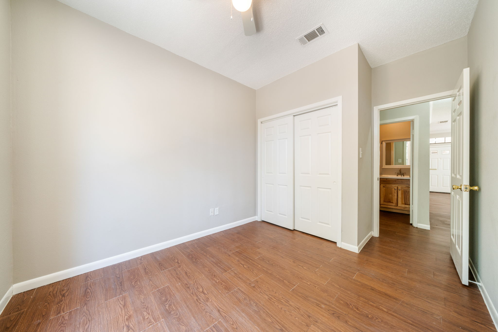 2300 Leon Street, Unit 101 Austin, TX 78705 - Photo 22 of 36
