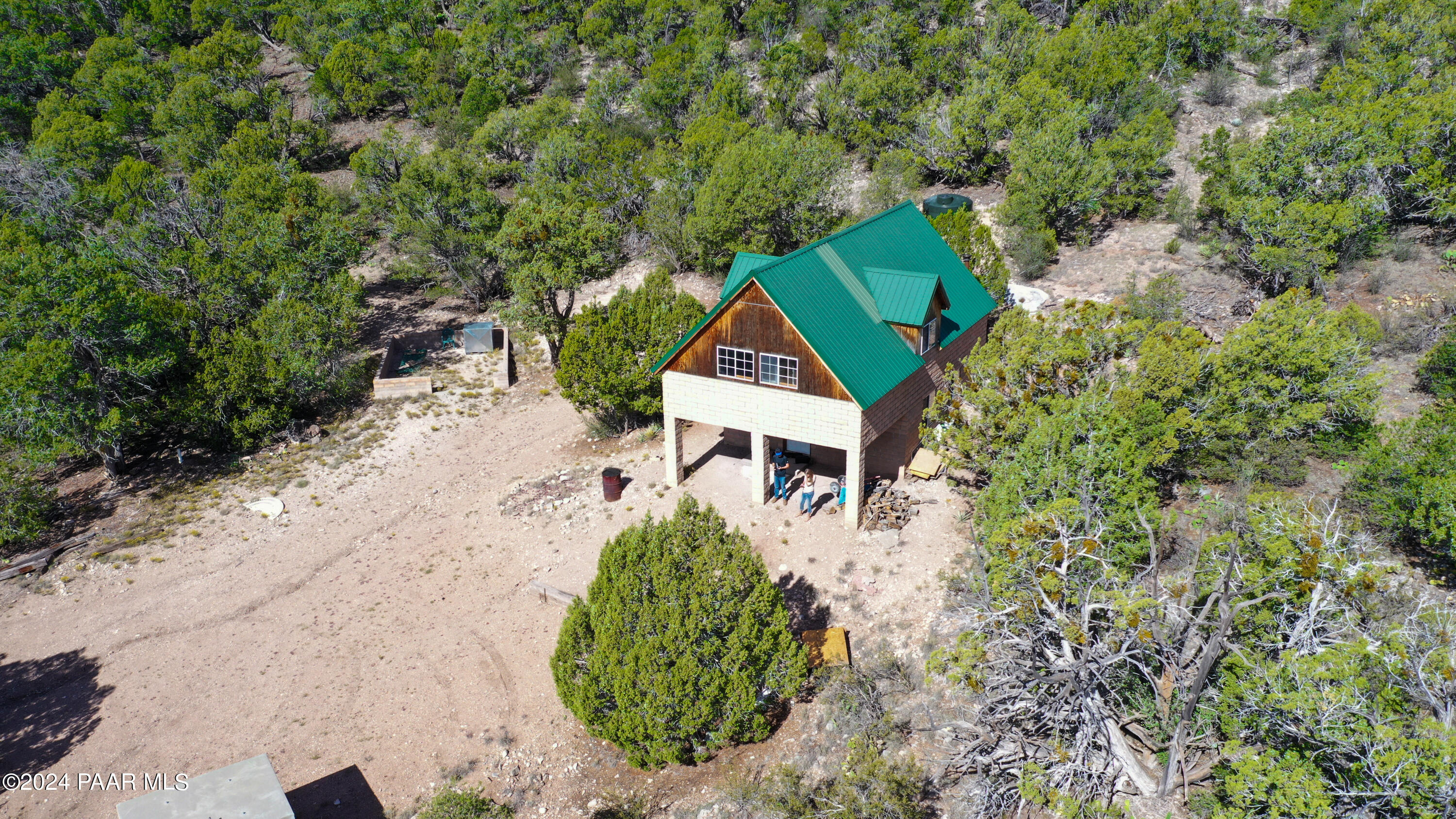 887 North Whiskey Way Seligman, AZ 86337 - Photo 26 of 36 an aerial view of a house with a yard