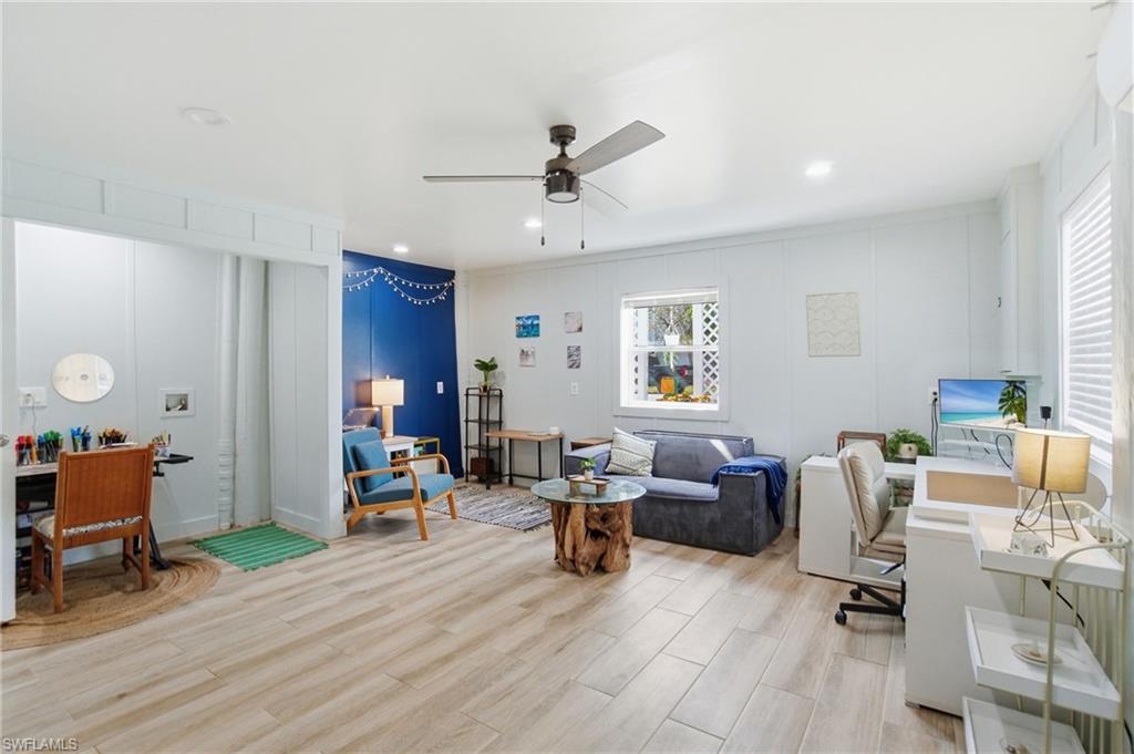 1286 Venetian Way Naples, FL 34110 - Photo 27 of 46