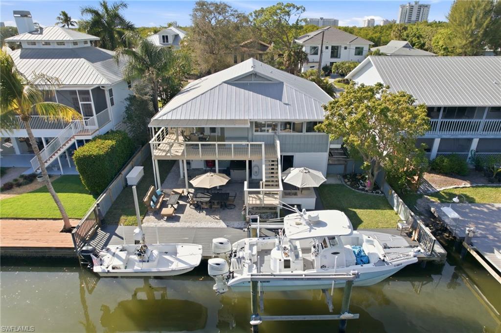 1286 Venetian Way Naples, FL 34110 - Photo 41 of 46