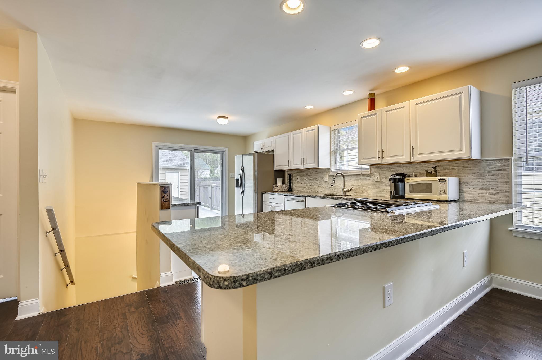 317 Greyhound Road Baltimore, MD 21221 - Photo 10 of 36 Gallery Image 10