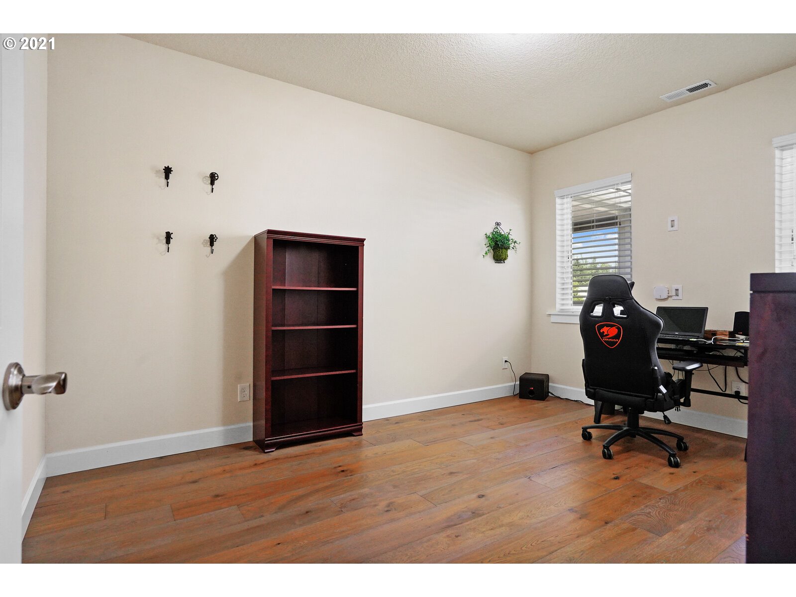 393 Monson Road Silverton, OR 97381 - Photo 14 of 32 Gallery Image 14