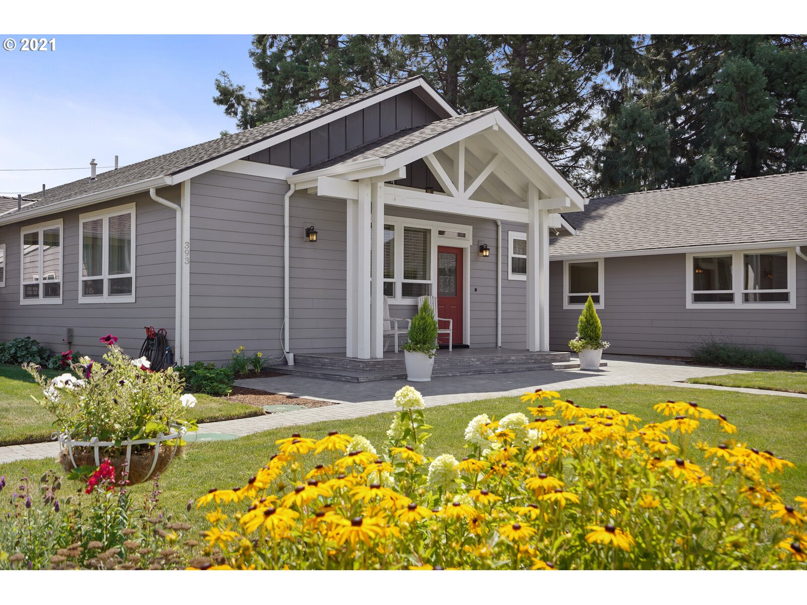 393 Monson Road Silverton, OR 97381 - Photo 3 of 32 Gallery Image 3