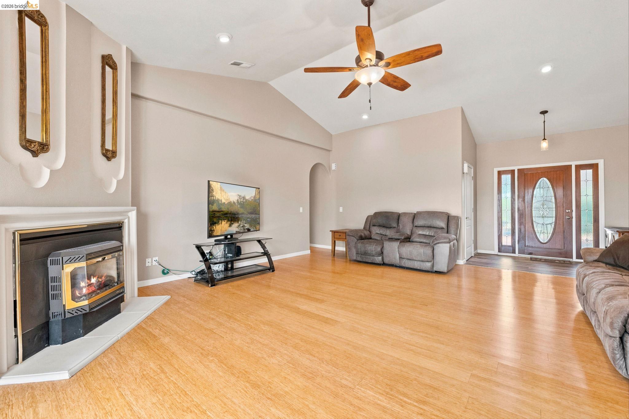 10141 Bell Mooney Road Jamestown, CA 95327 - Photo 7 of 65