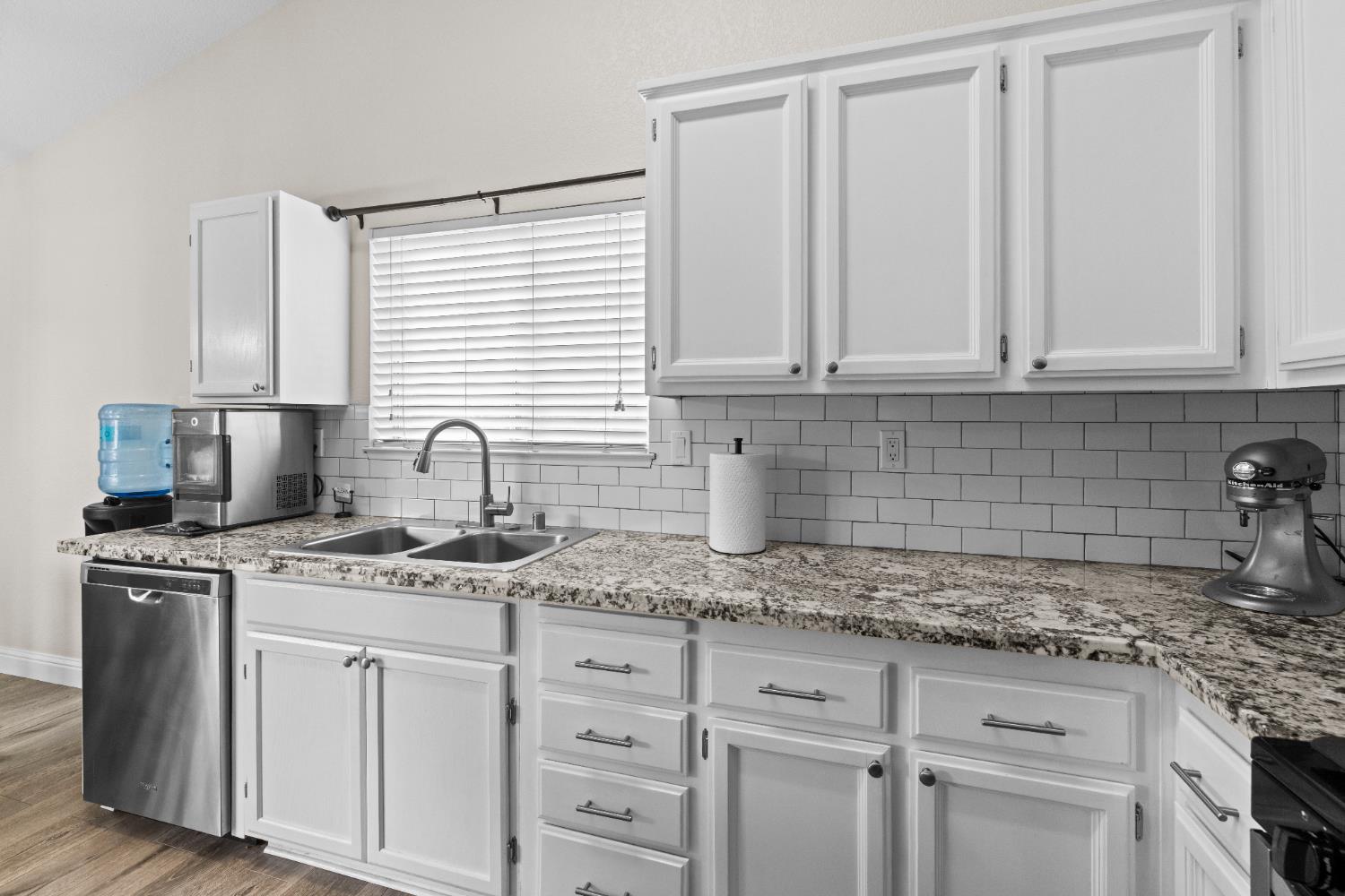 2420 Inverness Drive Lincoln, CA 95648 - Photo 12 of 25