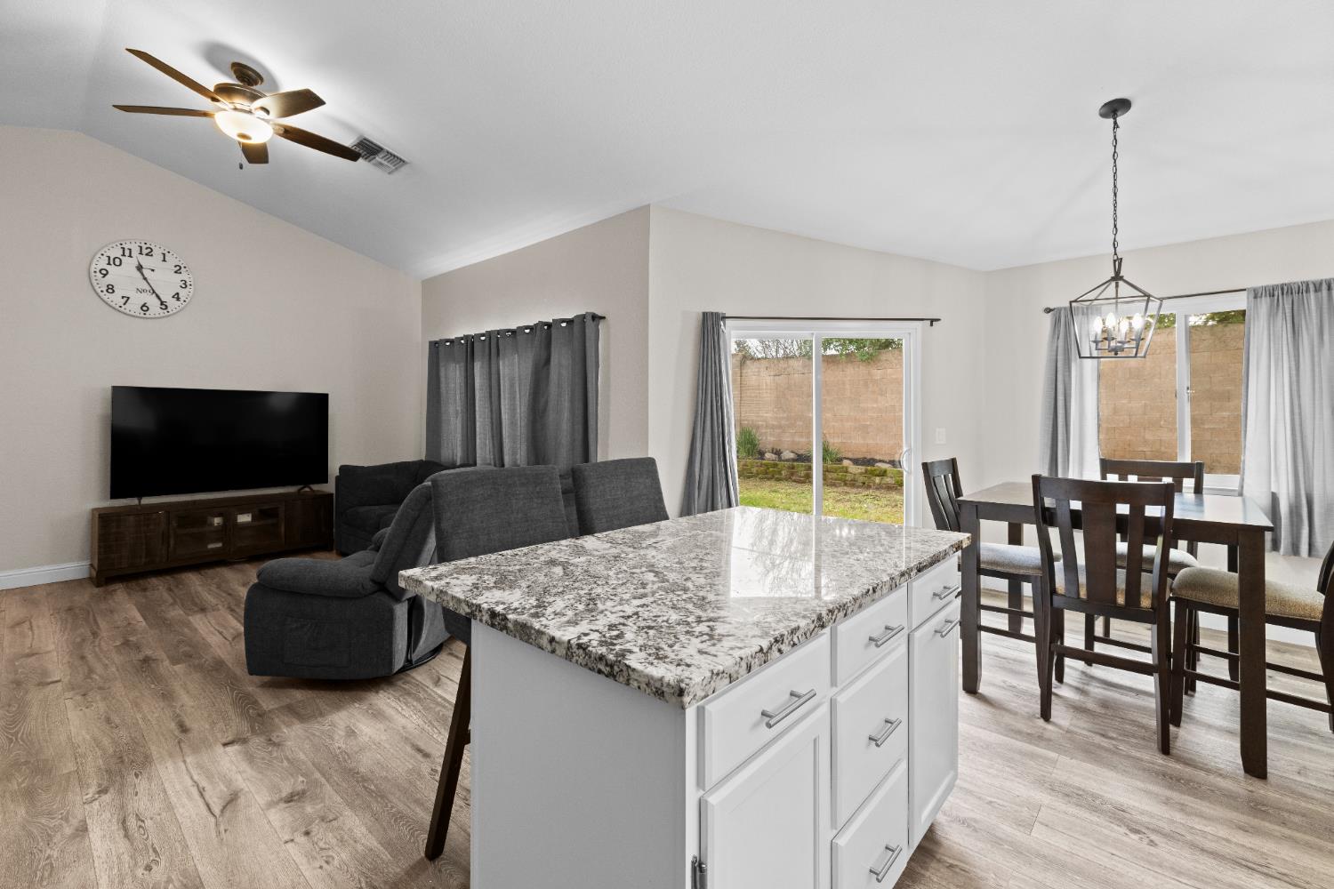 2420 Inverness Drive Lincoln, CA 95648 - Photo 13 of 25