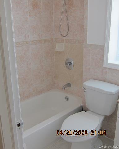 93 Woodview Road West Hempstead, NY 11552 - Photo 23 of 25