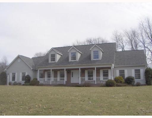 369 Kriess Road Renfrew, PA 16053 - Photo 1 of 12 Exterior Front.