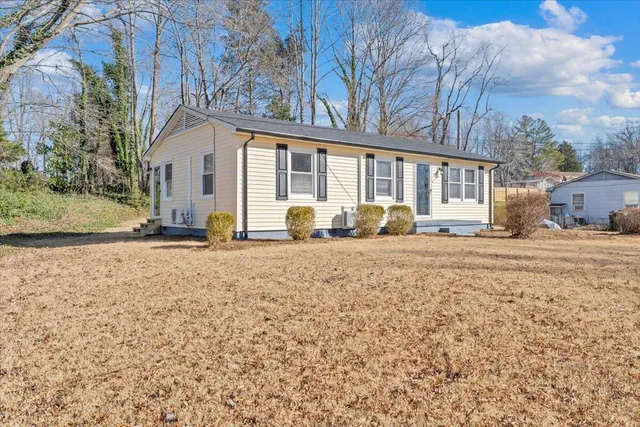 $155,000 | 232 Confederate Avenue, Martinsville, VA 24112