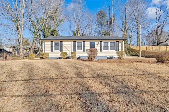 $155,000 | 232 Confederate Avenue, Martinsville, VA 24112