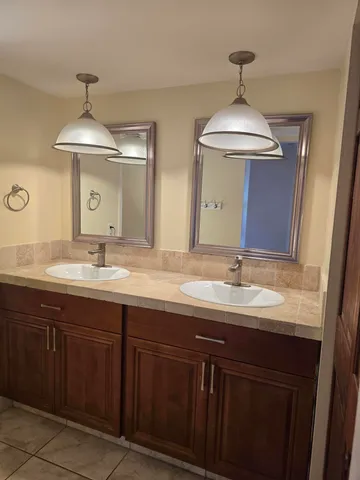 $2,500 | 12661 Westhampton Circle, Unit B 202, Wellington, FL 33414