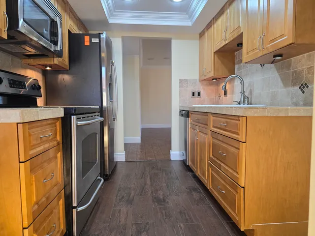 $2,500 | 12661 Westhampton Circle, Unit B 202, Wellington, FL 33414