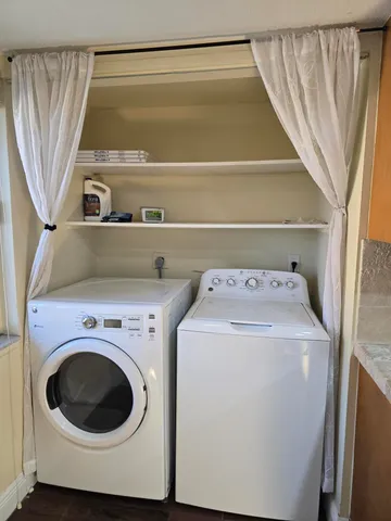 $2,500 | 12661 Westhampton Circle, Unit B 202, Wellington, FL 33414