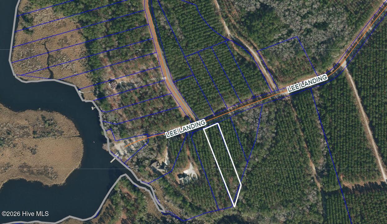 3227 Lee Landing Road New Bern, NC 28560 - Photo 10 of 13 3227 LEE LANDING RD