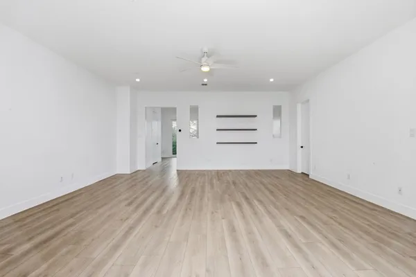 $6,500 | 3859 Tartan Lane, Houston, TX 77025
