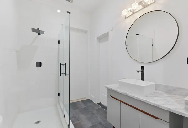$6,500 | 3859 Tartan Lane, Houston, TX 77025