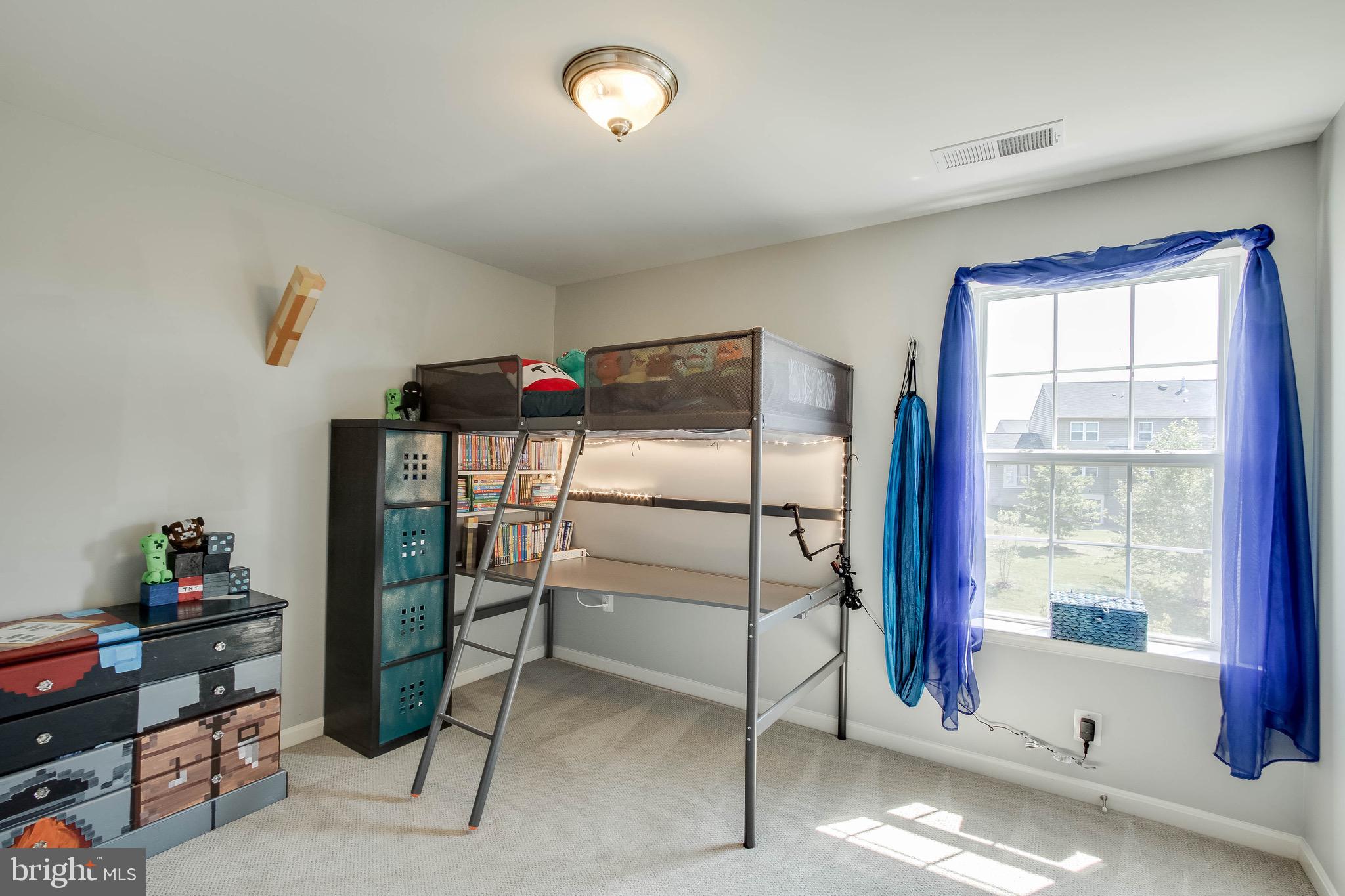5952 Hunter Crest Road Woodbridge, VA 22193 - Photo 29 of 44 3rd Bedoom