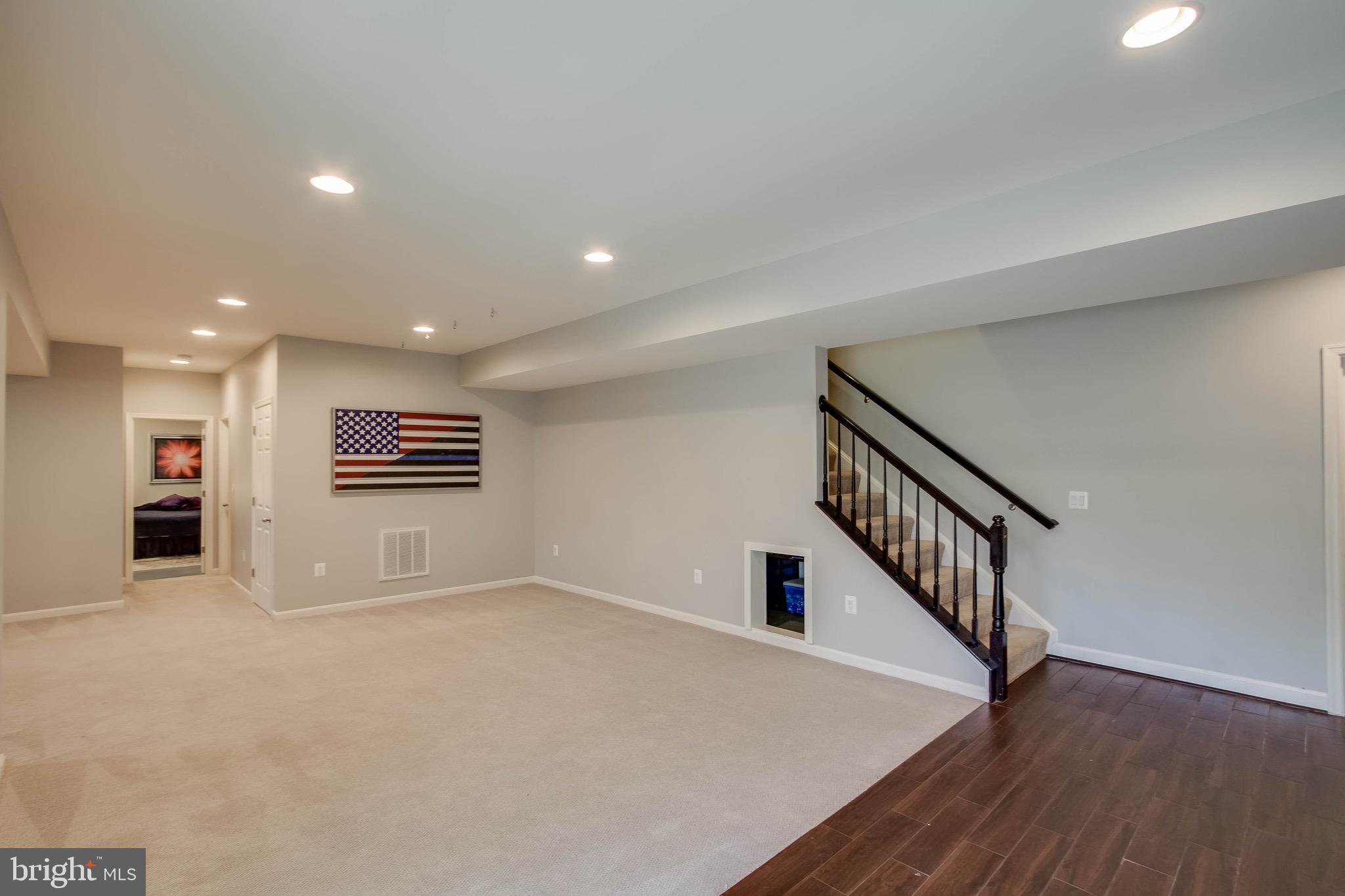 5952 Hunter Crest Road Woodbridge, VA 22193 - Photo 38 of 44 Recreation Room