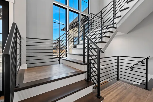 $2,995,000 | 2011 Labyrinth Lane, De Pere, WI 54115
