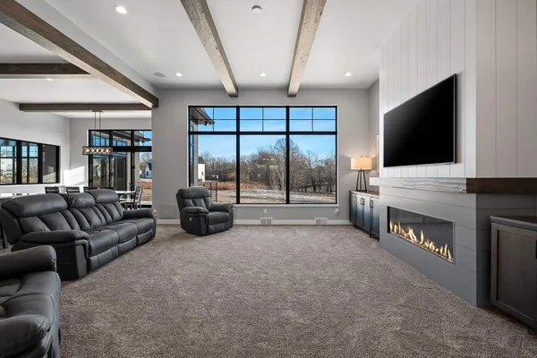 $2,995,000 | 2011 Labyrinth Lane, De Pere, WI 54115