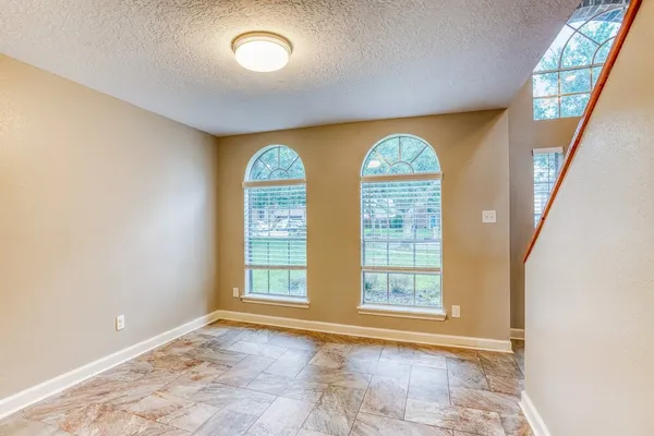 $2,410 | 2014 Harbour Cove Drive, Seabrook, TX 77586