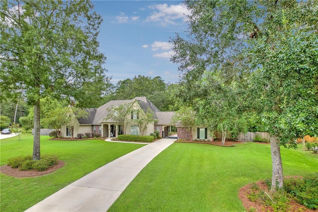 218 Cane Court Covington, LA 70433 - Photo 1 of 32 Gallery Image 1