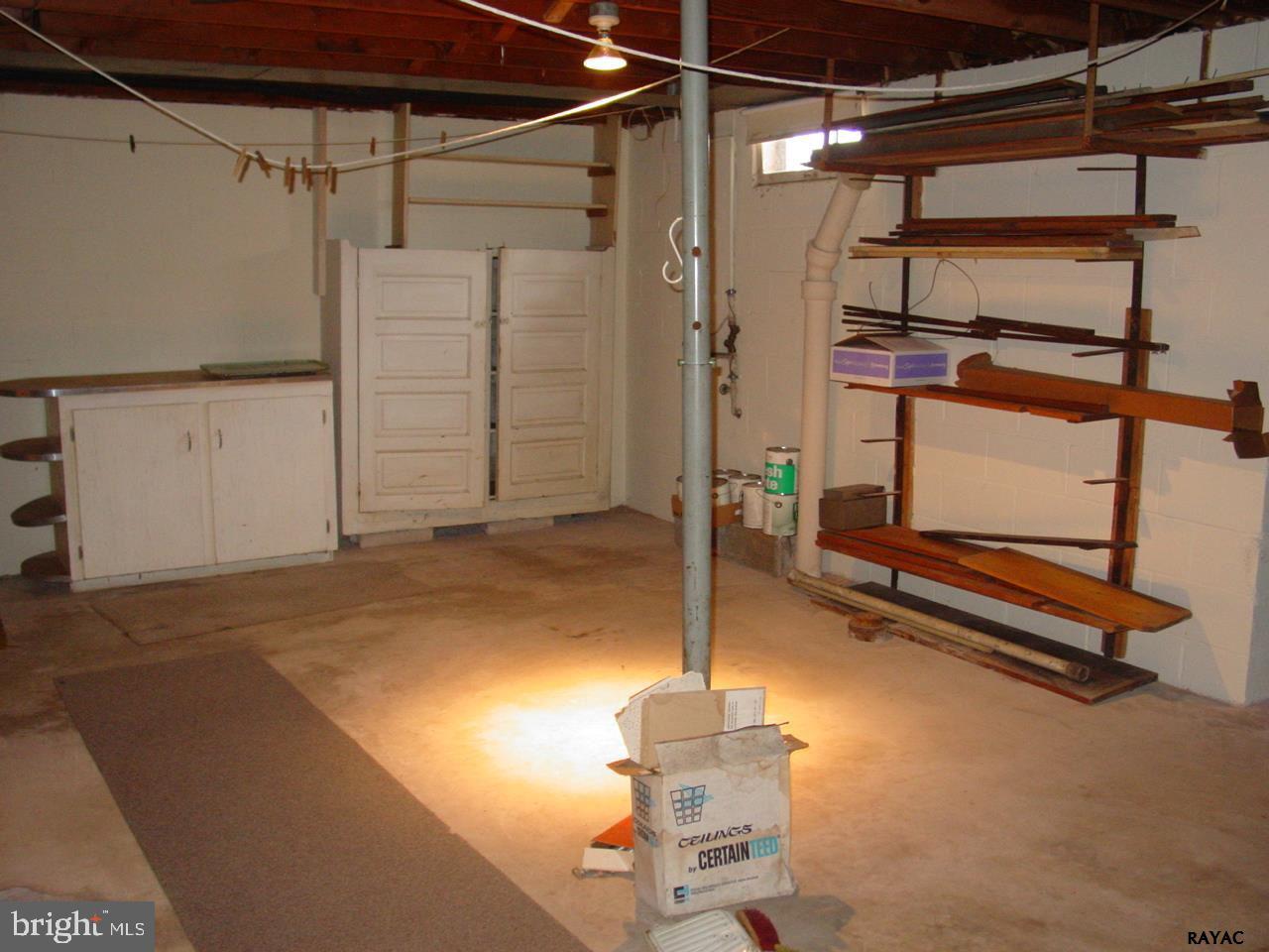 23 Merrin Road York, PA 17402 - Photo 27 of 36 Gallery Image 27