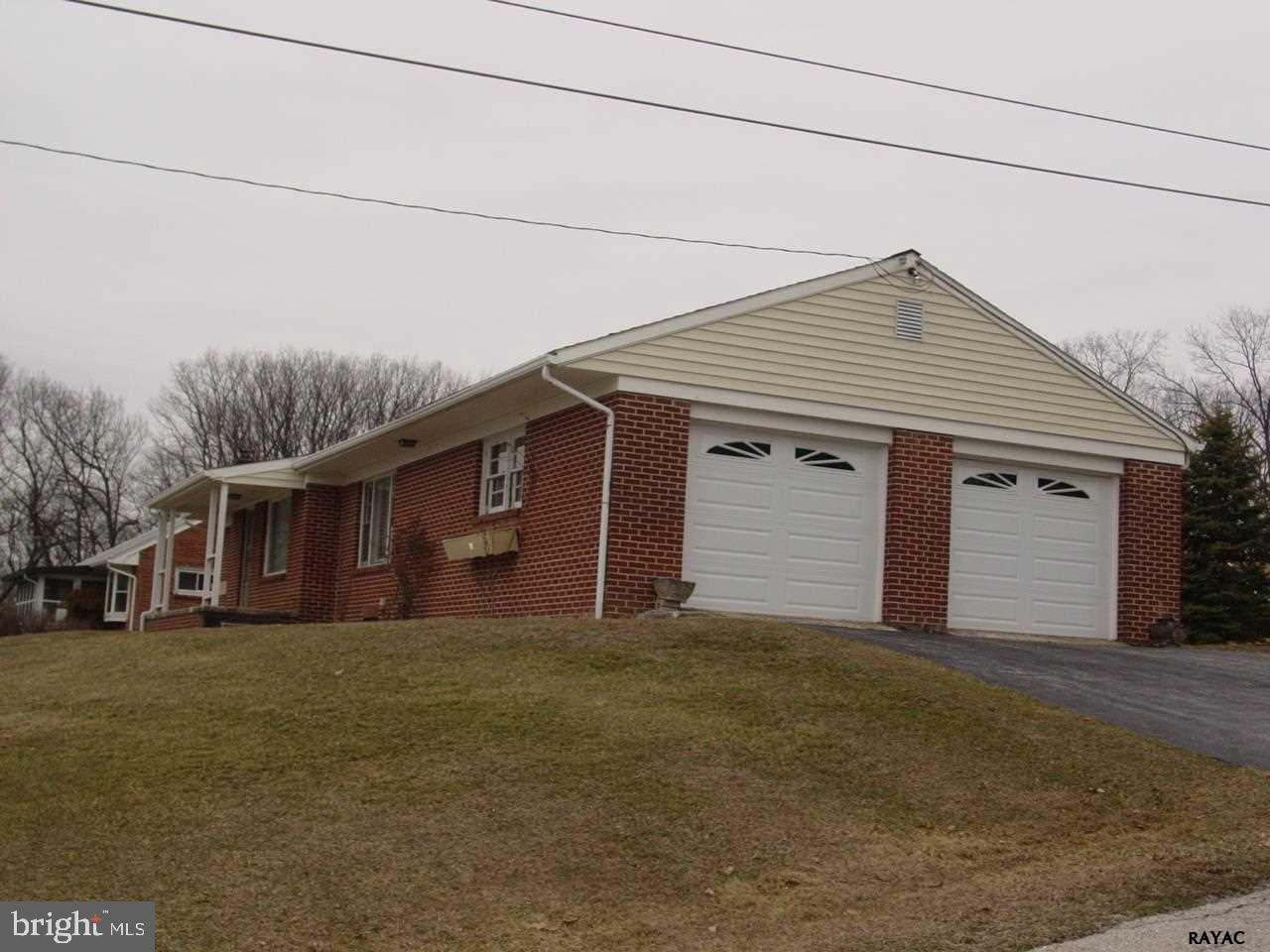 23 Merrin Road York, PA 17402 - Photo 32 of 36 Gallery Image 32