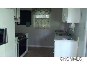 223 Monte Vista Road Candler, NC 28715 - Photo 4 of 9 Gallery Image 4
