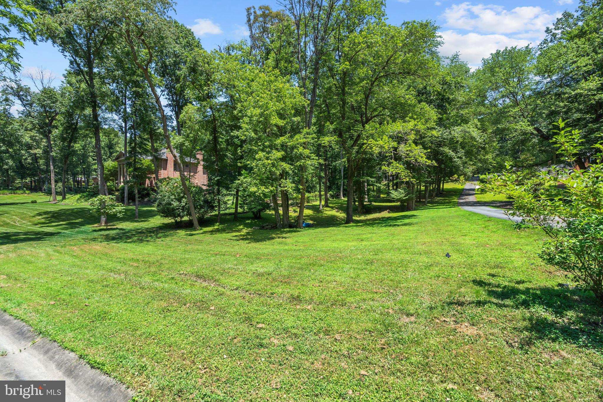 10418 Adel Road Oakton, VA 22124 - Photo 51 of 51