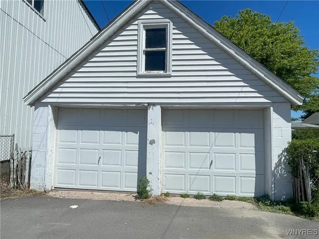 $225,000 | 5841 Ontario Street, Newfane, NY 14126