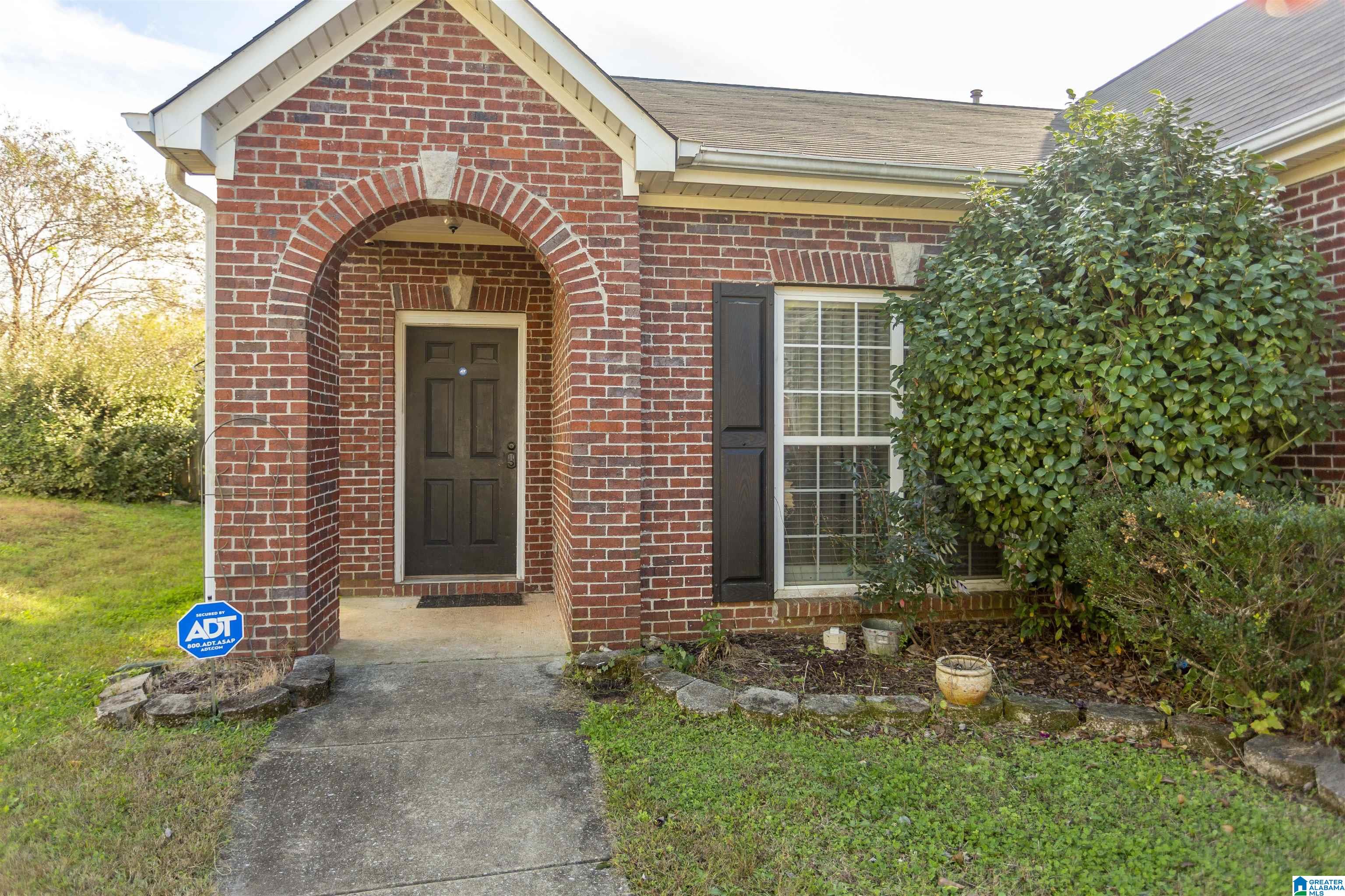 114 Marigold Drive Alabaster, AL 35007 - Photo 2 of 41
