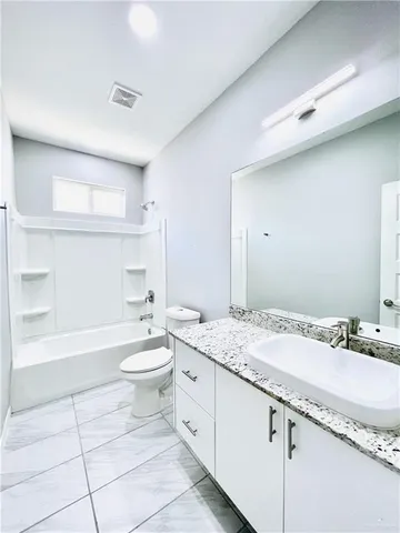 $1,150 | 3913 Bella Costa Drive, Unit 4, Weslaco, TX 78596