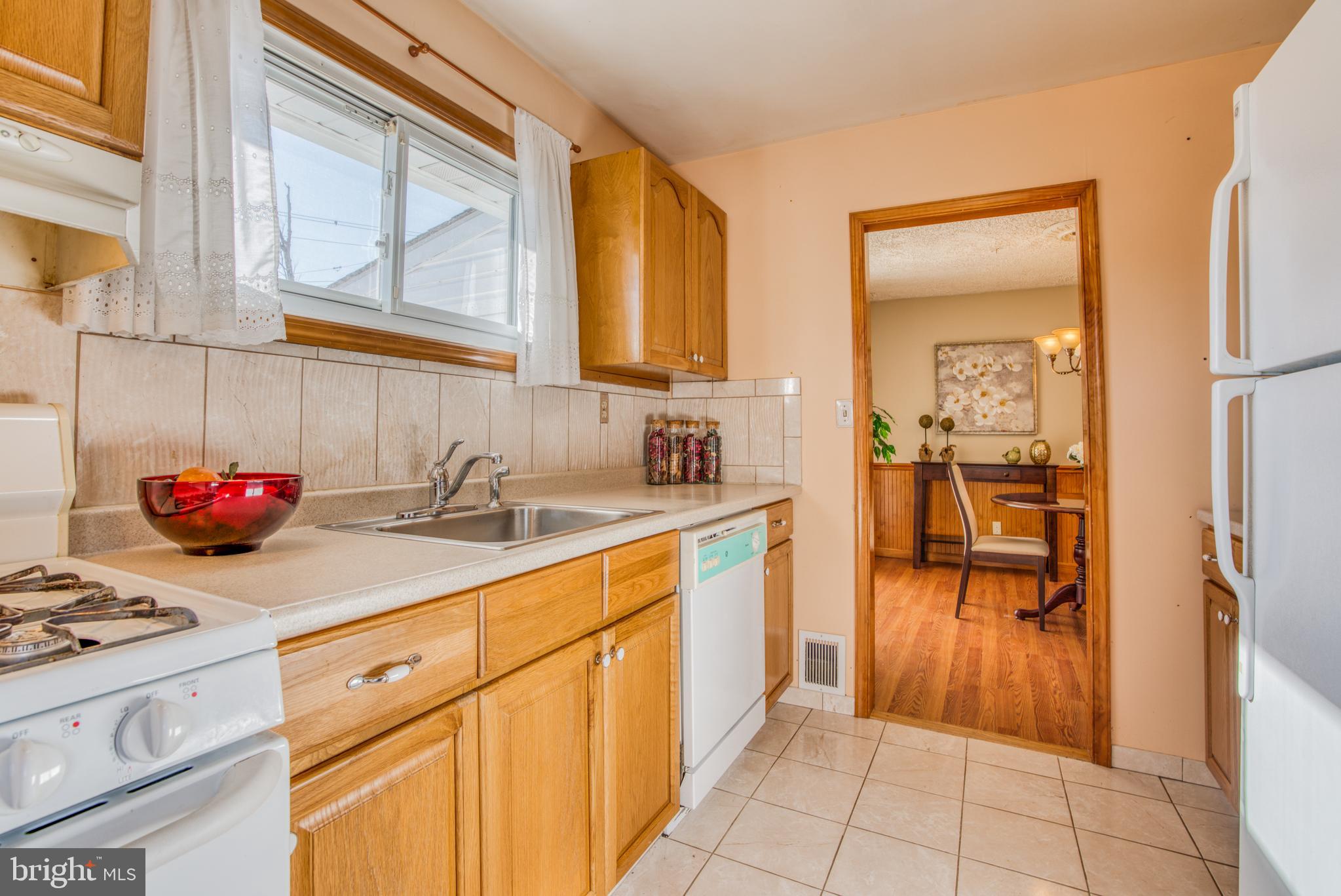 2463 Ellis Road Baltimore, MD 21234 - Photo 12 of 44 Gallery Image 12