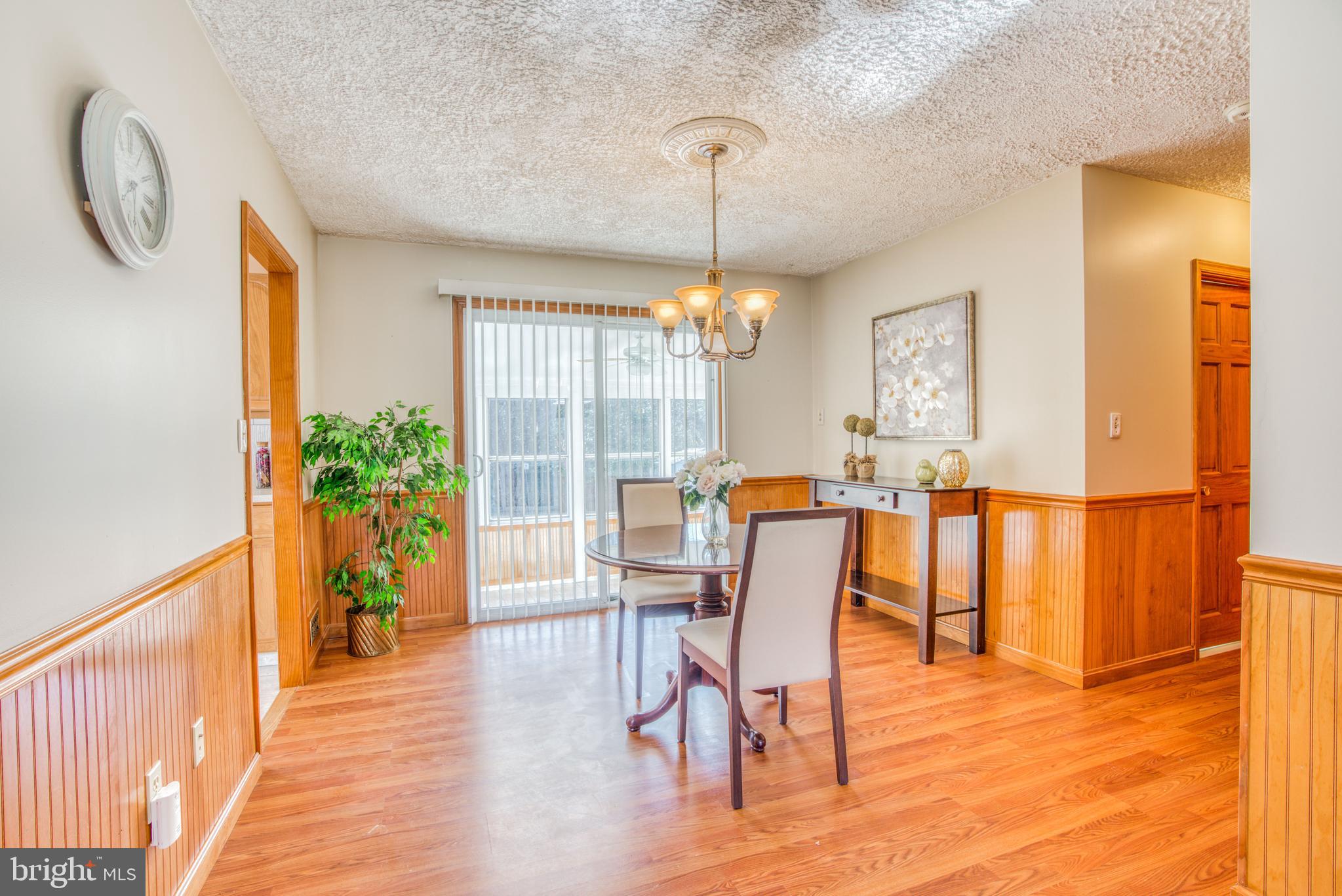 2463 Ellis Road Baltimore, MD 21234 - Photo 7 of 44 Dining Room