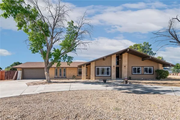 $550,000 | 20061 Seneca Road, Apple Valley, CA 92307
