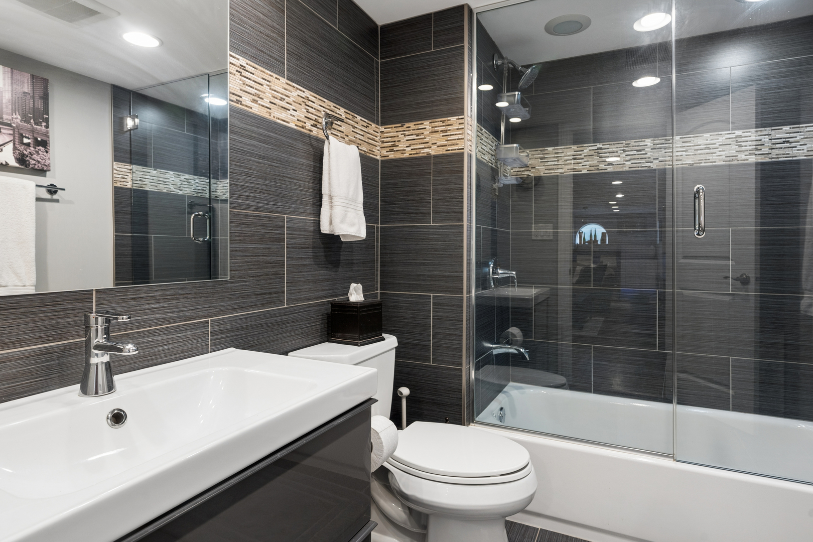 5305 West Addison Street Chicago, IL 60641 - Photo 31 of 41