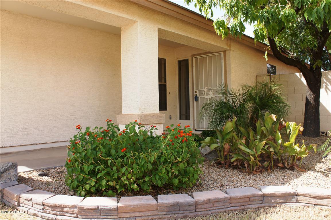 2052 East Willow Wick Road Gilbert, AZ 85296 - Photo 16 of 21 Entry (Medium)