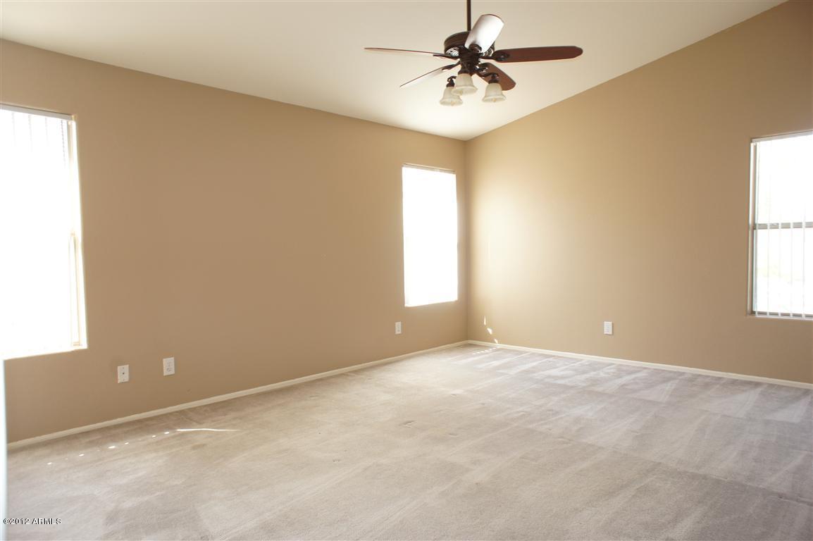 2052 East Willow Wick Road Gilbert, AZ 85296 - Photo 6 of 21 Master (Medium)