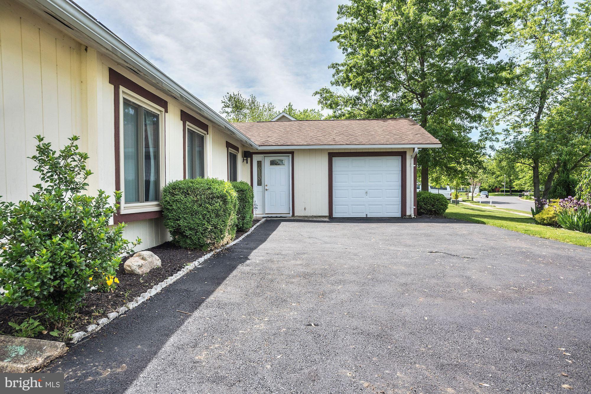 11 Wyndmere Road Marlton, NJ 08053 - Photo 3 of 45