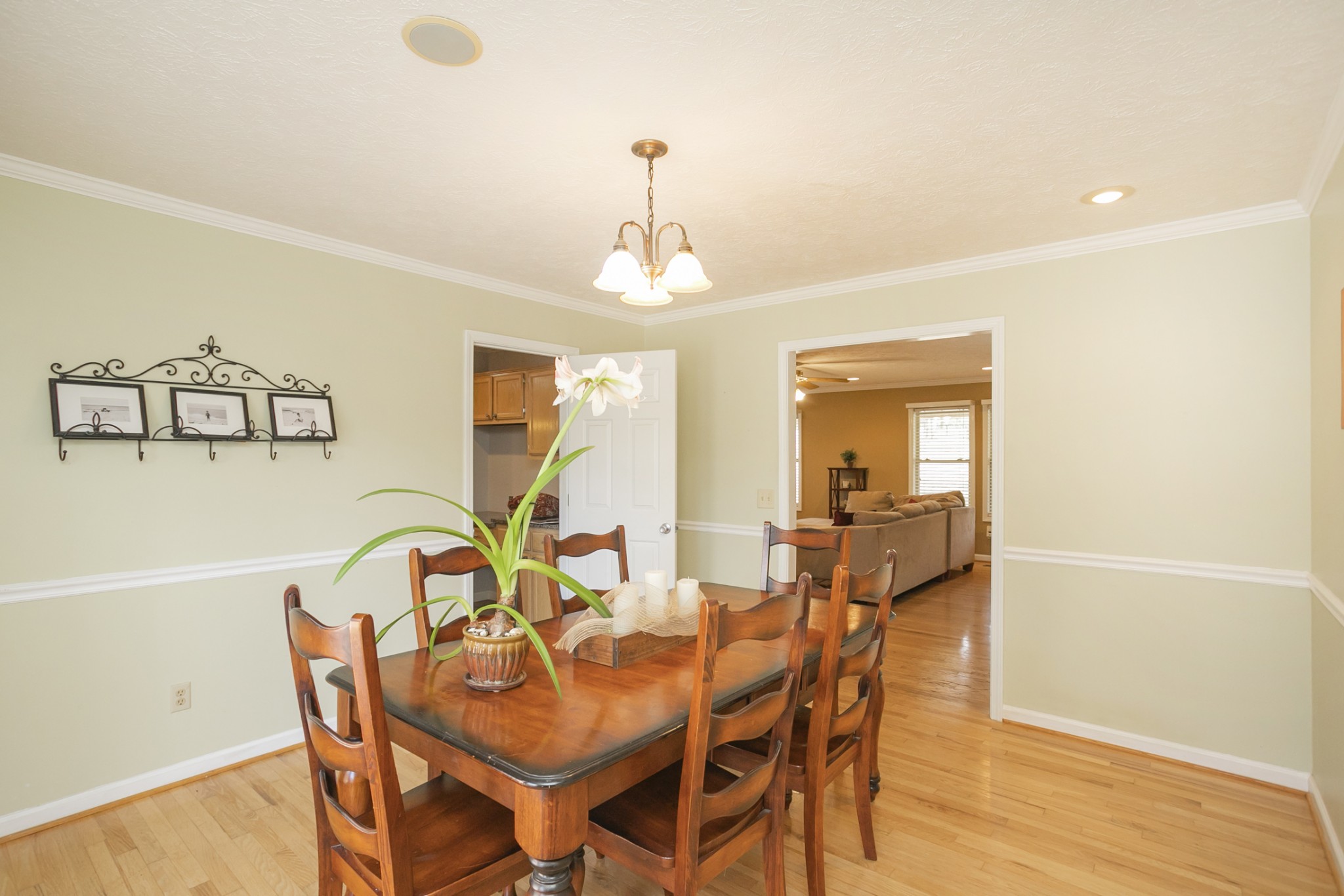 448 Southwest Cook Road Mount Juliet, TN 37122 - Photo 9 of 32 Gallery Image 9