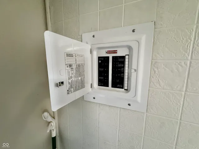 $169,900 | 713 Lafayette Avenue, Lebanon, IN 46052