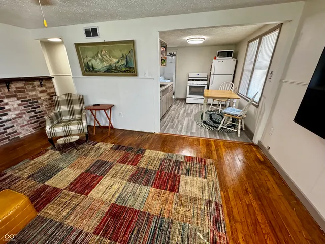 $169,900 | 713 Lafayette Avenue, Lebanon, IN 46052